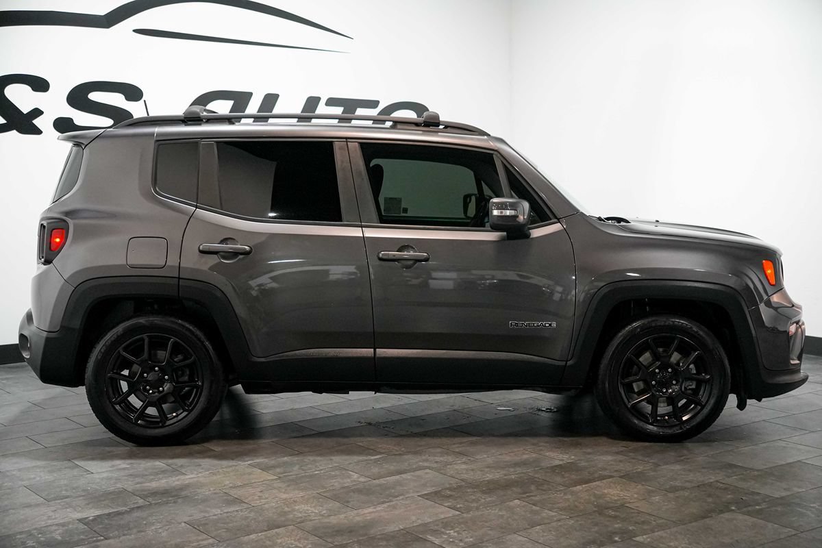 Used 2020 Jeep Renegade Altitude FWD image 8