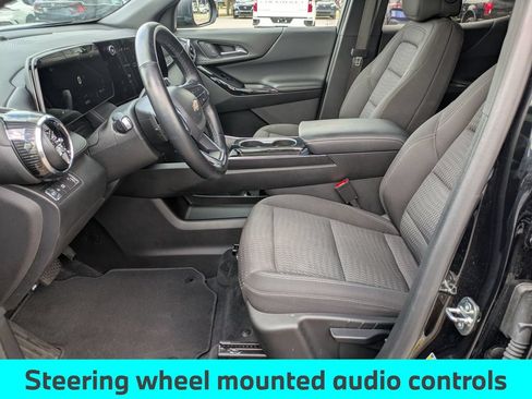 Used 2025 Chevrolet Equinox LT FWD image 15