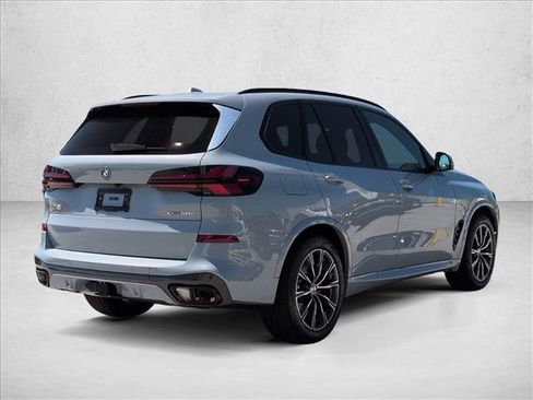 New 2026 BMW X5 xDrive50e w/ M Sport Package AWD/4WD image 2