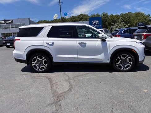 Used 2025 Hyundai Palisade SEL AWD/4WD image 8