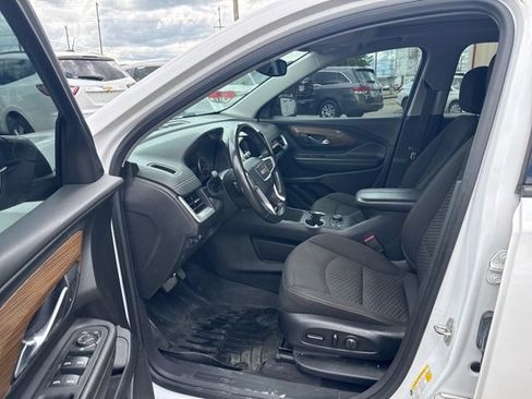 Used 2020 GMC Terrain SLE w/ Driver Convenience Package AWD/4WD image 10