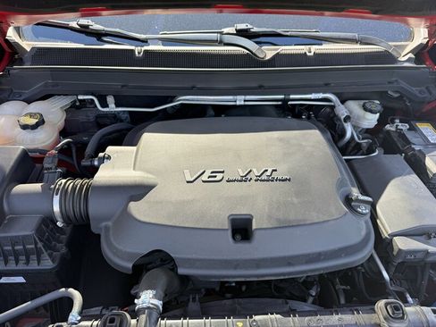 Used 2017 Chevrolet Colorado Z71 AWD/4WD image 33