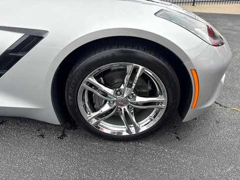 Used 2016 Chevrolet Corvette Stingray Coupe RWD image 13