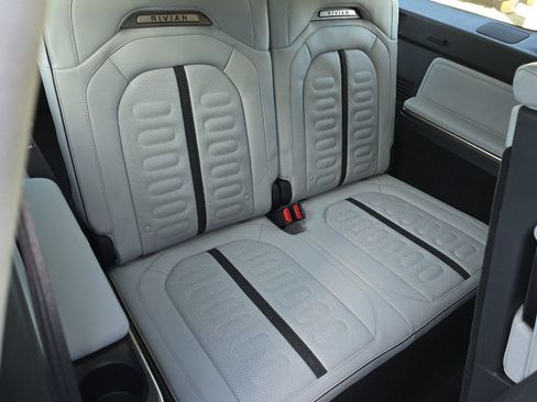 Used 2023 Rivian R1S Adventure image 17