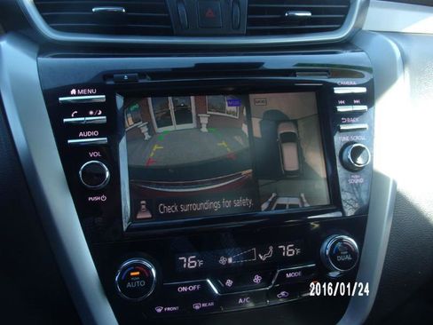 Used 2020 Nissan Murano SV w/ Premium Package image 21