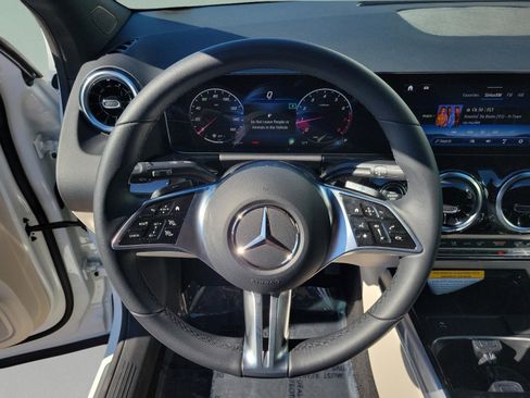 Certified 2026 Mercedes-Benz GLA 250 image 16