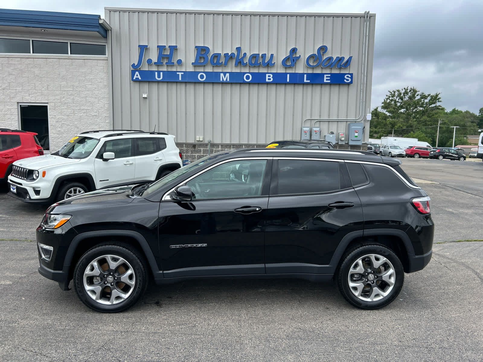 Used 2019 Jeep Compass Limited AWD/4WD image 6