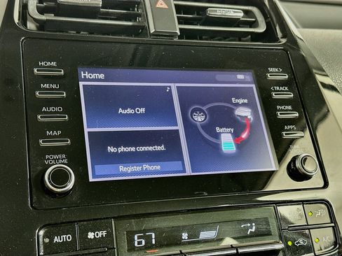 Used 2020 Toyota Prius LE FWD image 21
