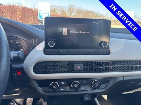 Used 2023 Honda HR-V LX image 5