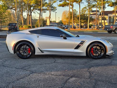 Used 2019 Chevrolet Corvette Grand Sport image 8