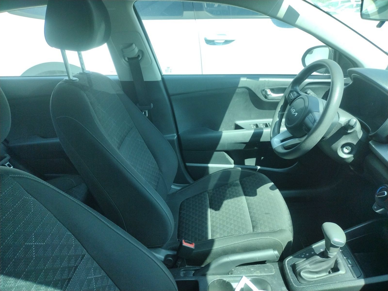 Used 2022 Kia Rio LX FWD image 4