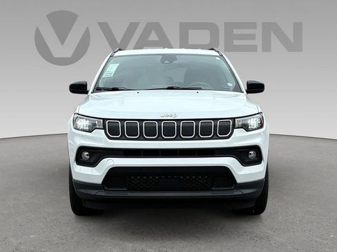 Used 2022 Jeep Compass Latitude image 24