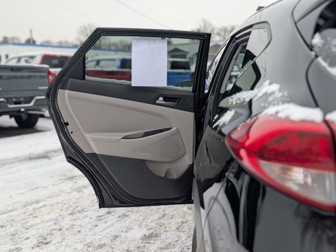 Used 2017 Hyundai Tucson SE image 31