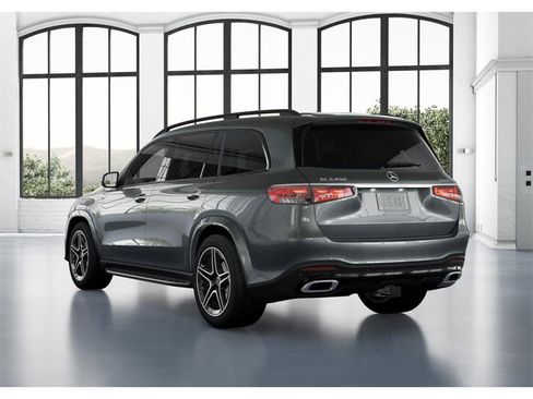 New 2026 Mercedes-Benz GLS 450 4MATIC image 28