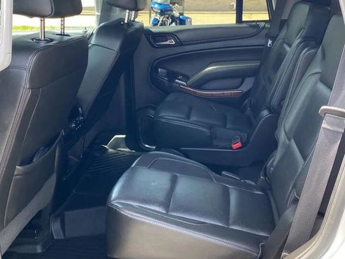 Used 2018 Chevrolet Tahoe Premier AWD/4WD image 29