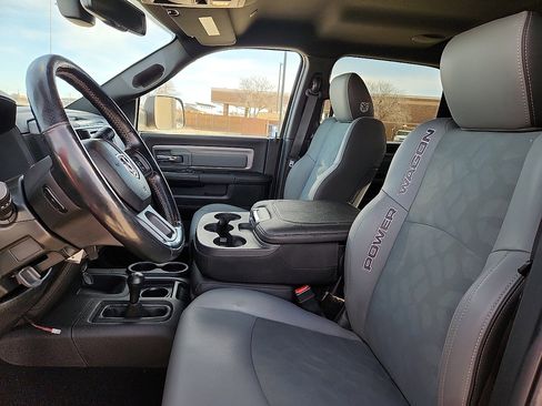 Used 2018 RAM 2500 Power Wagon w/ Luxury Group image 7