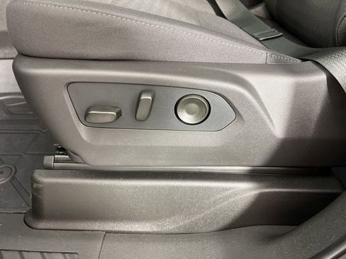 New 2026 Chevrolet Tahoe LS AWD/4WD image 24