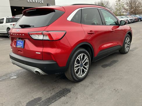 Used 2020 Ford Escape SEL image 8