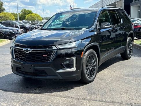 Used 2023 Chevrolet Traverse RS AWD/4WD image 4