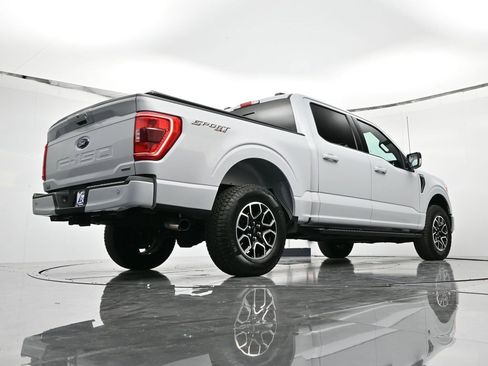 Certified 2022 Ford F150 XLT w/ Equipment Group 302A High image 39