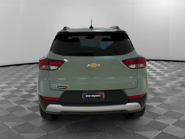 Used 2025 Chevrolet TrailBlazer LT AWD/4WD image 4