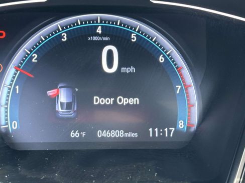 Used 2019 Honda Civic EX-L image 25