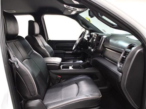 Used 2022 RAM 2500 Limited image 25