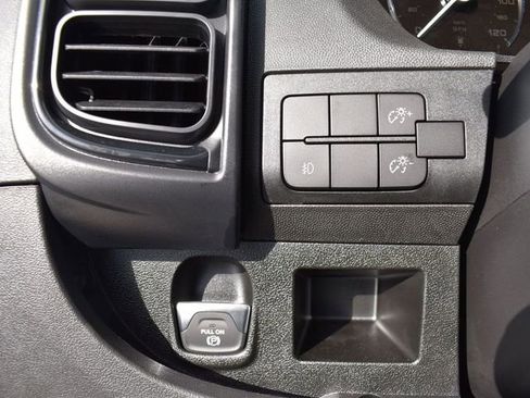 New 2026 RAM ProMaster 3500 w/ Convenience Group image 25