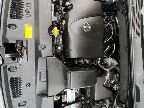 Used 2017 Toyota Highlander XLE image 82