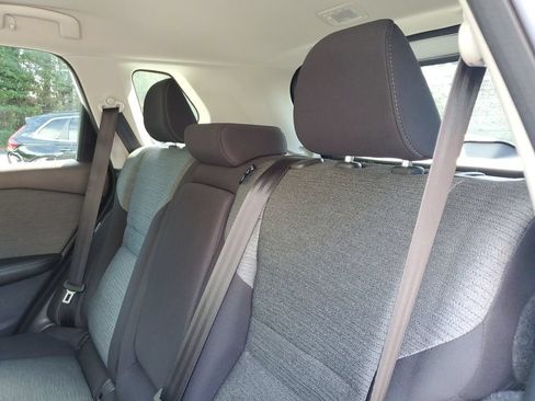 Used 2022 Nissan Rogue S AWD/4WD image 11