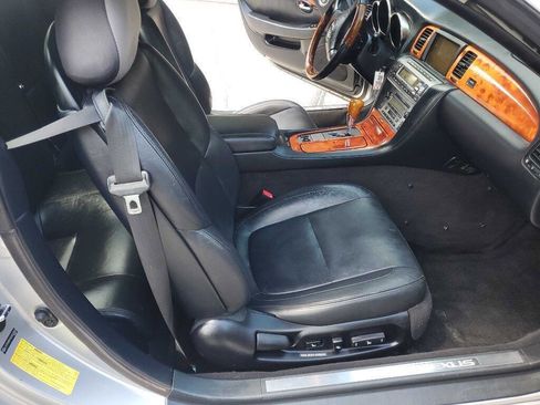 Used 2006 Lexus SC 430 Convertible image 27