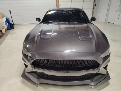 Used 2022 Ford Mustang GT Premium w/ GT Performance Package RWD image 3