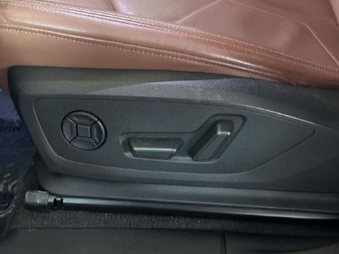 Used 2023 Audi Q3 2.0T Premium Plus w/ Premium Plus Package image 16