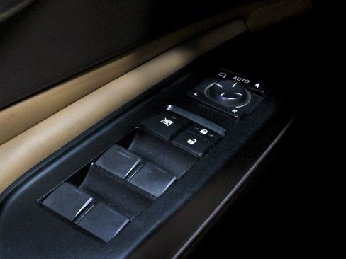 Used 2020 Lexus ES 350 w/ Premium Package FWD image 22