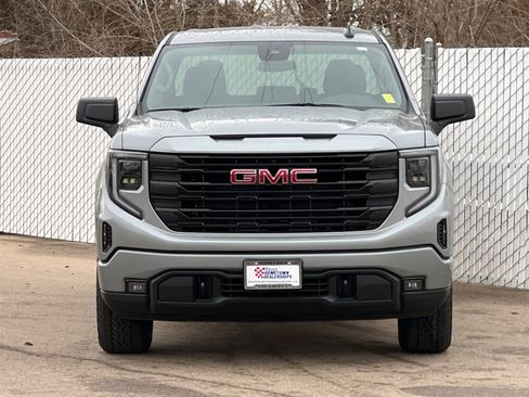 New 2026 GMC Sierra 1500 Elevation image 6