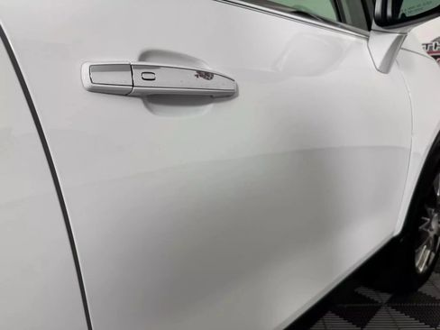 Used 2017 Buick Encore Premium w/ Experience Buick Package image 31