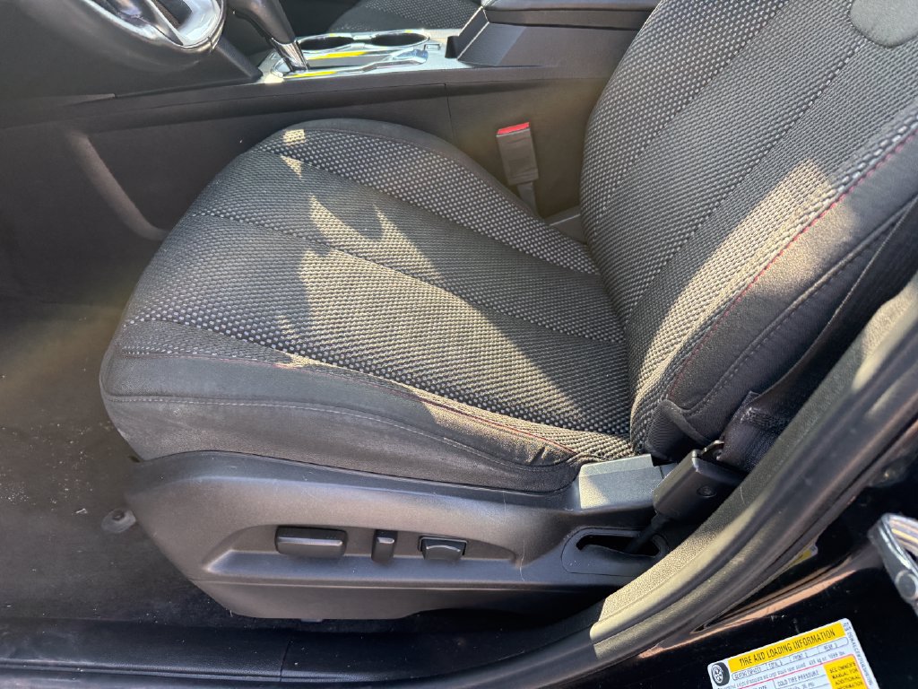 Used 2016 Chevrolet Equinox LT FWD image 20