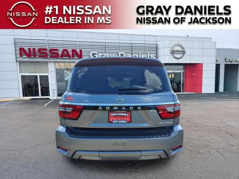 Used 2023 Nissan Armada Platinum w/ Captain's Chairs Package RWD image 6