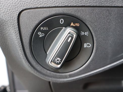 Used 2021 Volkswagen Atlas S image 18