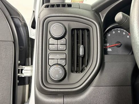 Used 2021 Chevrolet Silverado 1500 Custom AWD/4WD image 11