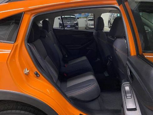 Used 2018 Subaru Crosstrek 2.0i Premium AWD/4WD image 16
