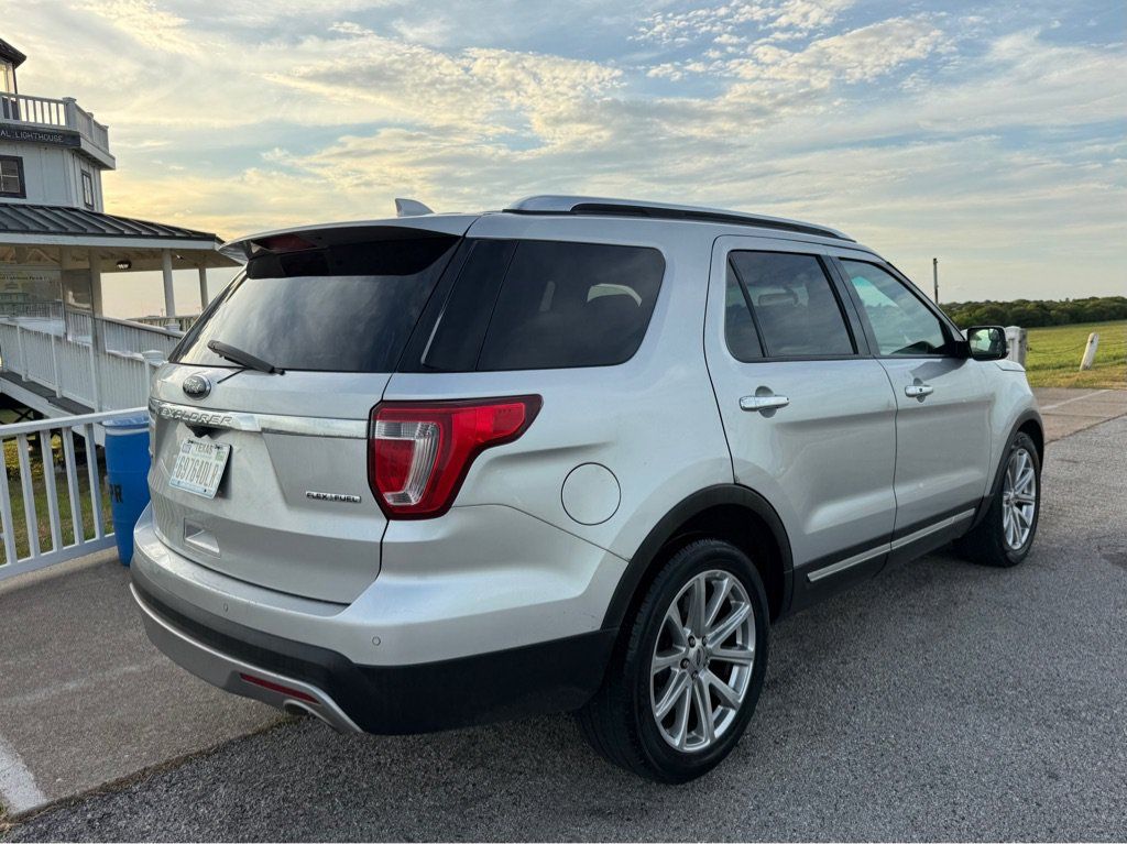 Used 2016 Ford Explorer Limited FWD image 5