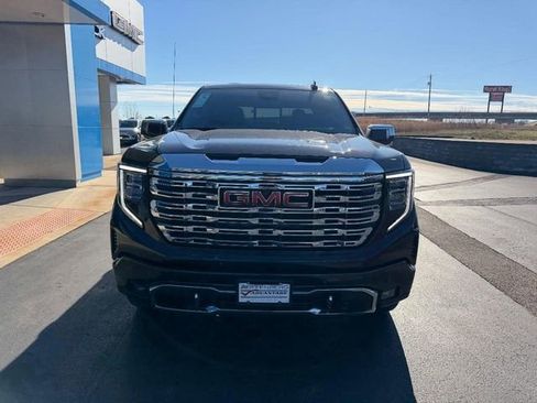 Used 2023 GMC Sierra 1500 Denali w/ Denali Reserve Package image 3