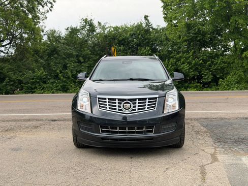 Used 2015 Cadillac SRX Luxury w/ Driver Awareness Package FWD image 2