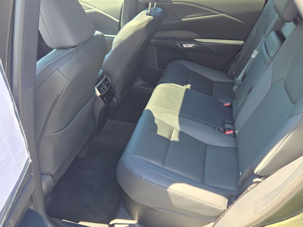 Used 2025 Lexus RX 350 AWD image 22