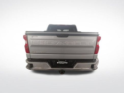 Used 2025 Chevrolet Silverado 1500 LT RWD image 7