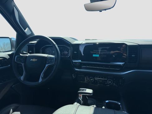 Used 2026 Chevrolet Silverado 1500 High Country w/ High Country Premium Package AWD/4WD image 14