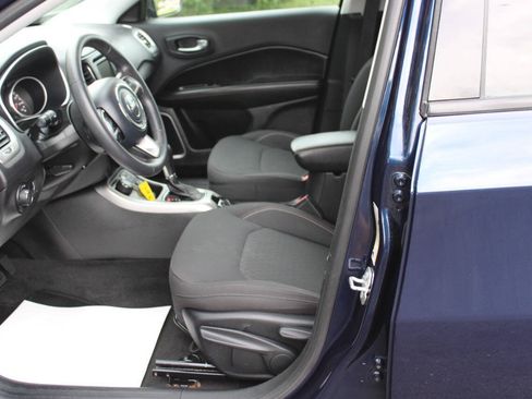 Used 2018 Jeep Compass Sport SUV 4D AWD/4WD image 6