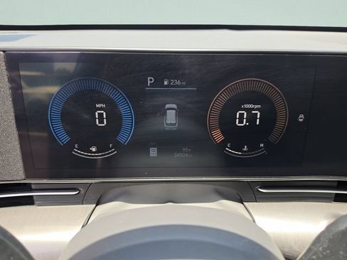 Used 2024 Hyundai Kona SEL FWD image 39