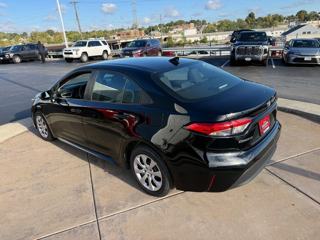 Certified 2024 Toyota Corolla LE FWD image 8